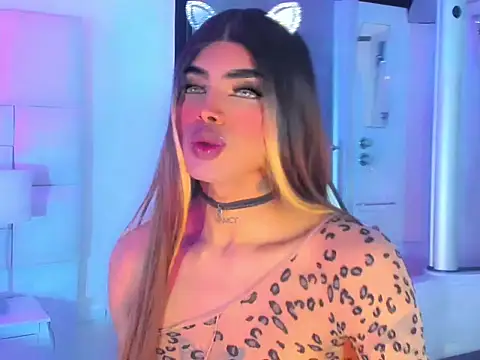 jymena xxx online show from January 17, 7:43 pm