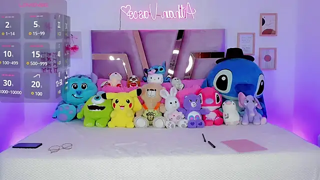 femboy-20 online show from March 16, 11:11 pm