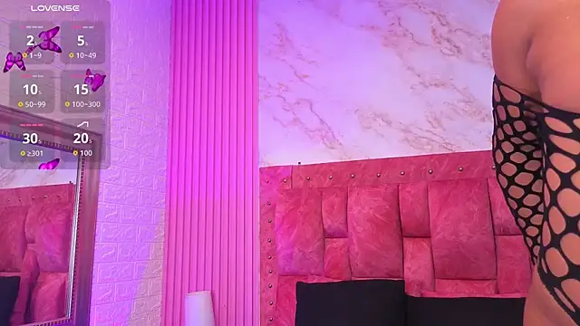 goldilockss15 online show from March 30, 12:17 pm