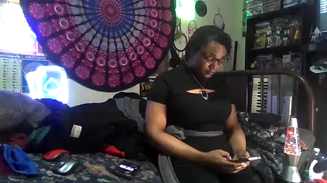 GardeniaFields online show from January 10, 7:25 am