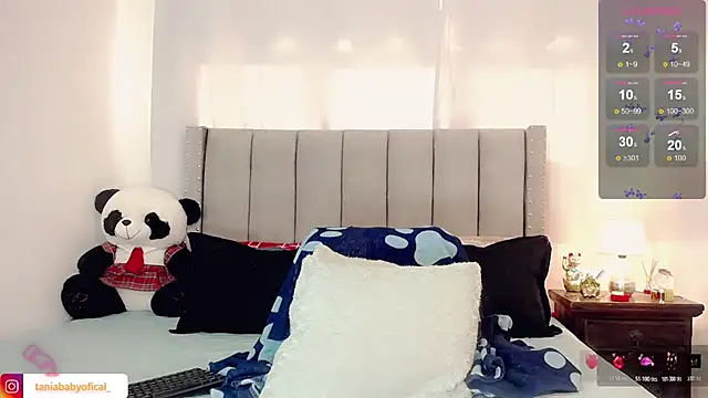 taniababy online show from April 20, 11:56 am