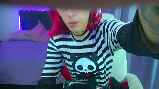 goth minerva online show from April 21, 1:29 pm