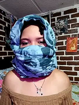 Cataleya-black online show from May 16, 12:41 am