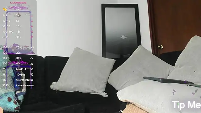 CellesteQueen online show from September 18, 9:31 pm