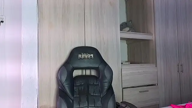 candice777 online show from March 26, 3:16 pm