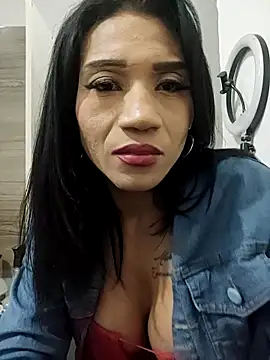 Snapshot of Kellye_hotTs chatting on October 19, 7:34 am Kellye hotTs online show from October 19, 7:34 am