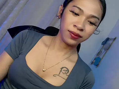 Annaloula online show from March 21, 6:45 pm