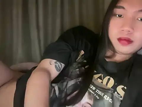 kat mire online show from March 26, 8:45 pm