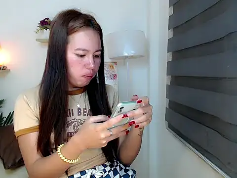 kimbratx online show from April 10, 10:15 pm