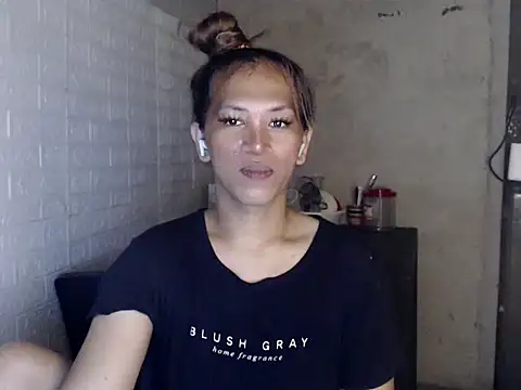 isabellabigcock06 online show from April 9, 2:23 pm