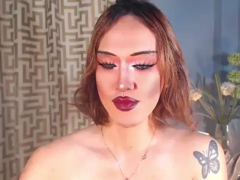 AleinaCroft online show from April 24, 12:19 pm