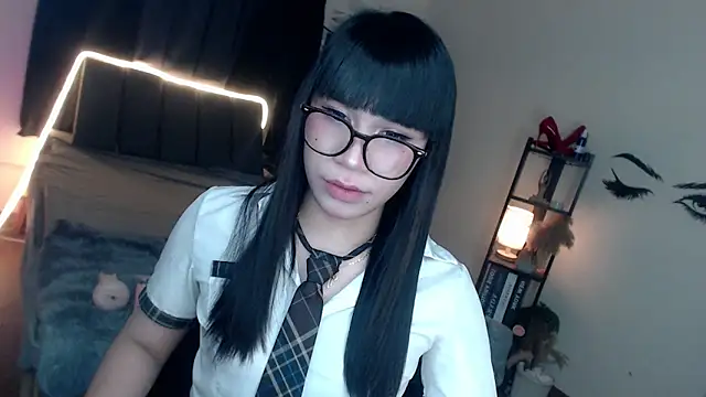 Veniceseduction online show from March 18, 12:59 pm