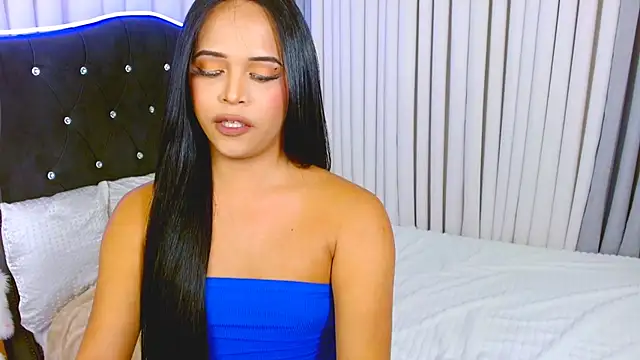 Snapshot of Lorainnelustts chatting on September 25, 6:04 pm Lorainnelustts online show from September 25, 6:04 pm