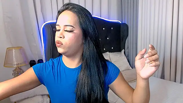 Snapshot of Lorainnelustts chatting on October 12, 5:15 pm Lorainnelustts online show from October 12, 5:15 pm