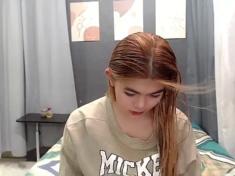 midnight fucker  online show from April 3, 2:48 pm