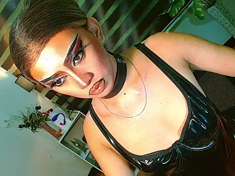 Queen yasii 88 online show from April 20, 7:48 pm