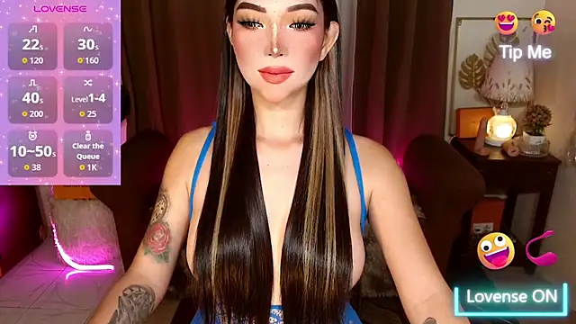 MouthWatering Ayesha online show from December 2, 1:30 am