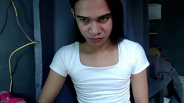 urseductivebarbie xx online show from October 6, 6:35 am