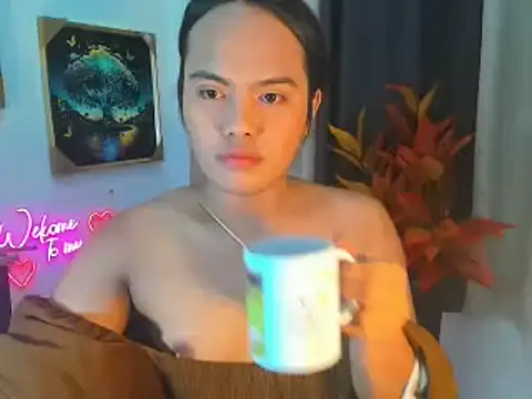 yourmochaloca69 online show from November 6, 7:25 pm