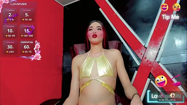 Madison Mujica online show from November 2, 3:26 am