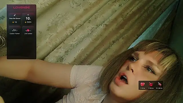 TsPostophere online show from April 18, 11:01 am