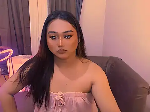 Lilly-lou online show from November 23, 4:58 am