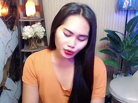 sluttyprincess0 online show from January 14, 11:03 pm