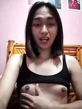 KatieCookie4ux online show from March 8, 5:27 pm