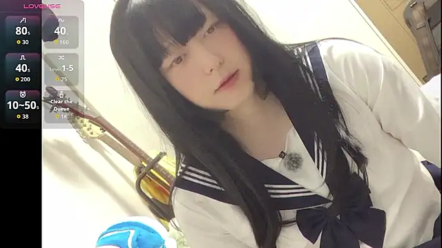 Mia032 online show from March 18, 5:12 pm