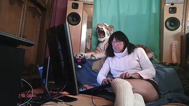 SissiDomination online show from September 8, 6:50 pm