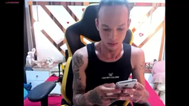 sara slut21 online show from November 16, 2:16 pm