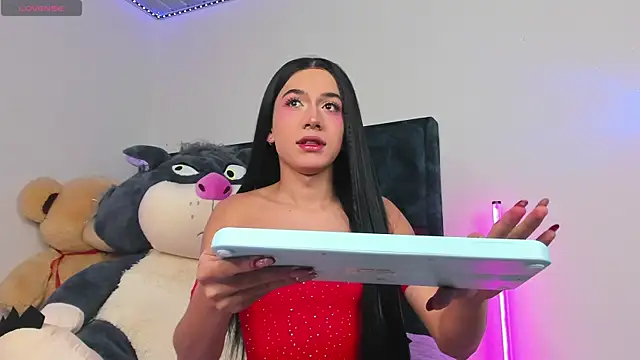 KristallSwan online show from April 19, 2:29 pm