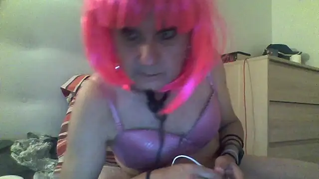 Emily de Carla online show from October 20, 10:57 pm