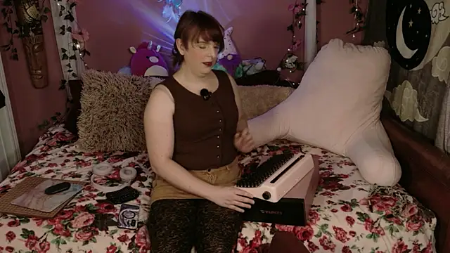 Maddy cat 91 online show from July 25, 5:11 pm