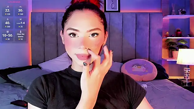 Arianna Ponce online show from September 26, 6:32 am