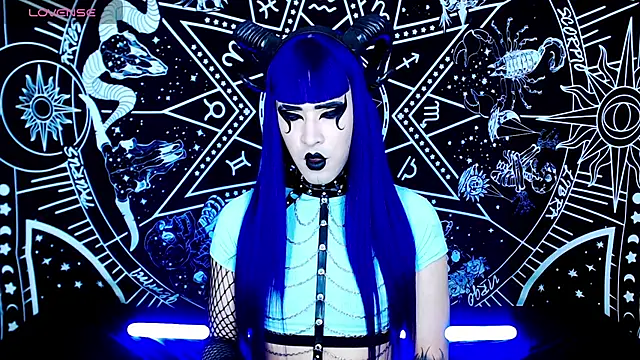 naomi satan online show from September 11, 1:04 am