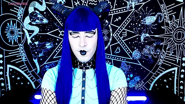 naomi satan online show from September 24, 1:00 am