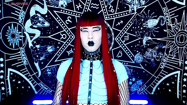 naomi satan online show from October 1, 11:38 pm