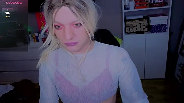 Kkkylie online show from March 5, 2:38 am