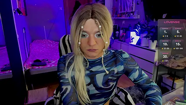 Kkkylie online show from June 18, 3:29 am