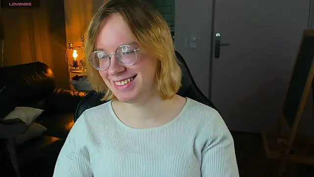 Amanda Butlerr online show from November 30, 2:52 pm