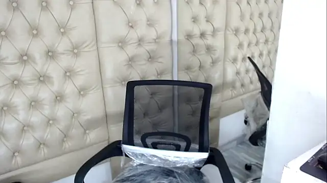 JessicaHott01 online show from March 20, 7:15 pm