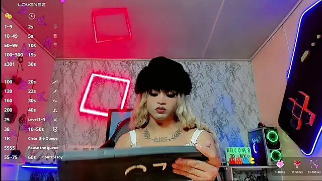 Natasha clifford online show from February 14, 11:50 am