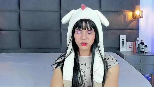 Slenna Moon online show from October 28, 1:36 am