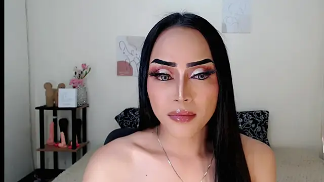 Lessandra Lust online show from October 3, 6:57 am