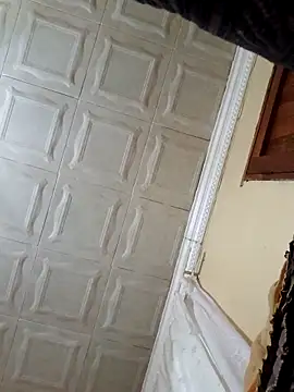 Gyminae online show from December 22, 10:58 pm