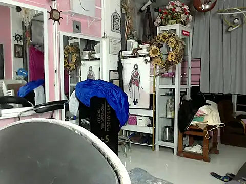 Gddss Cummer online show from September 17, 4:45 pm