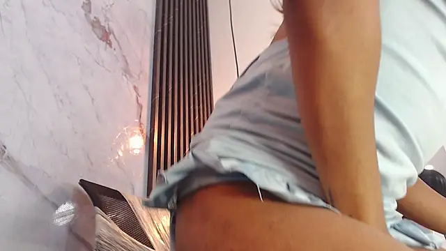 Penelopee Rouse online show from March 13, 8:03 pm