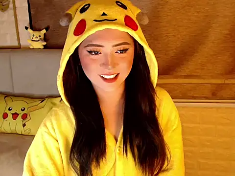 yourdevilsweettsx online show from April 10, 12:33 pm