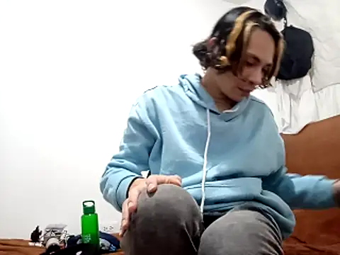 kittymutant99 online show from November 5, 10:42 pm